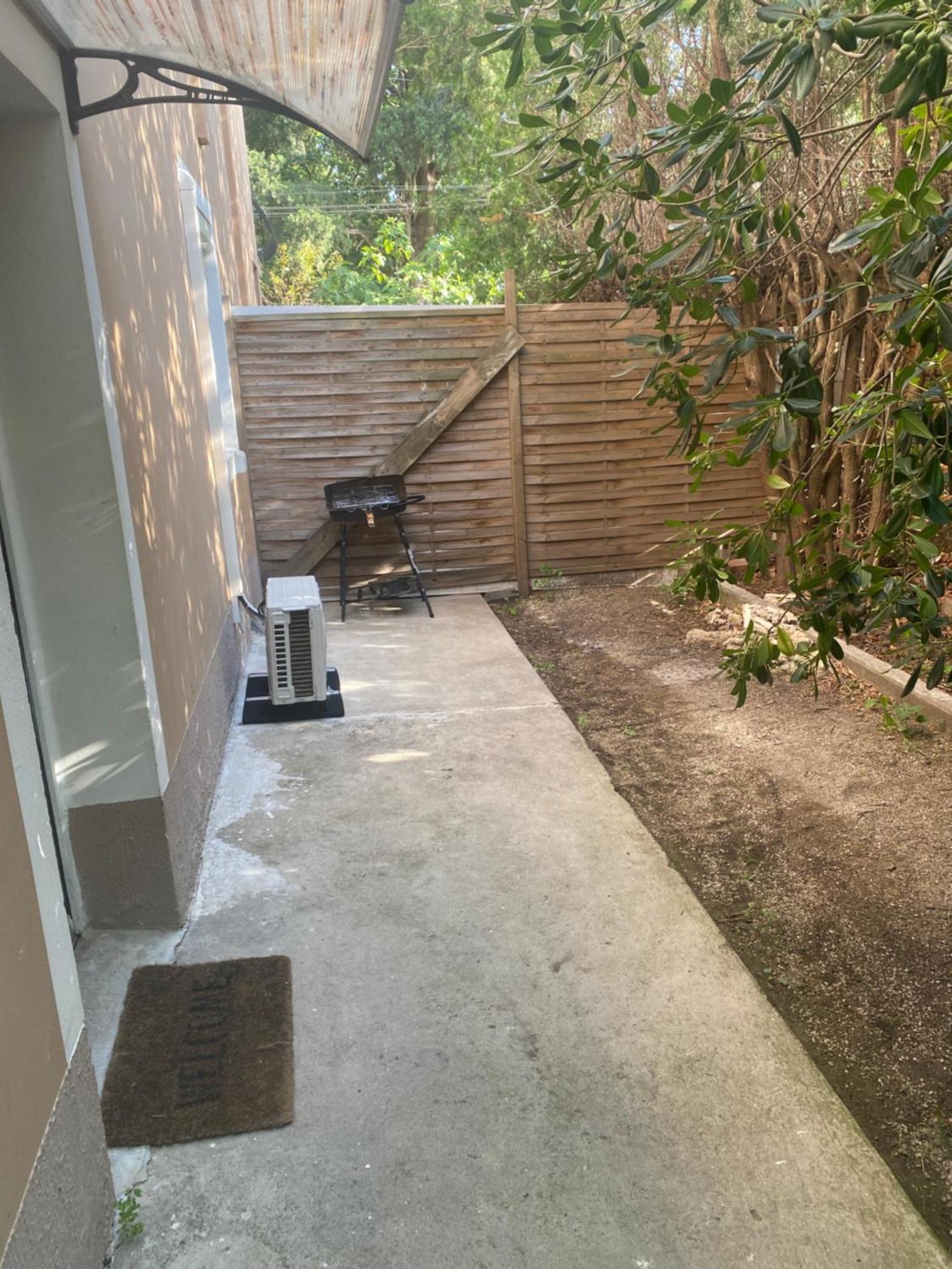 Spa Jardin Prive T3 Independant Dans Villa Morieres-les-Avignon Dış mekan fotoğraf